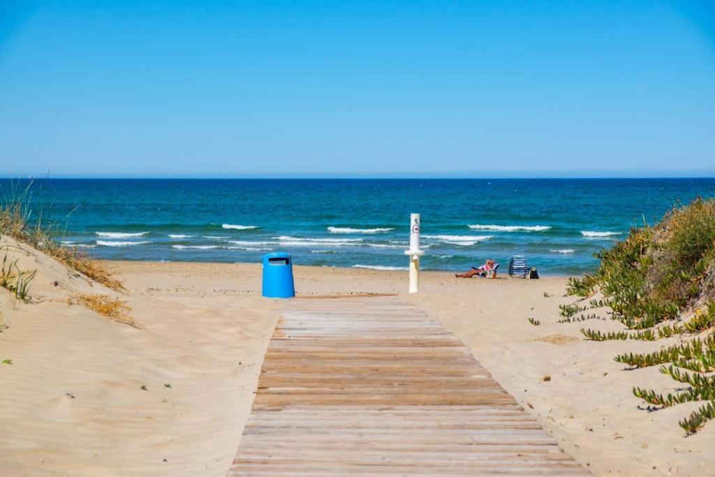 Apartamentos El Sol A 20 Metros Del Mar Denia Exteriör bild
