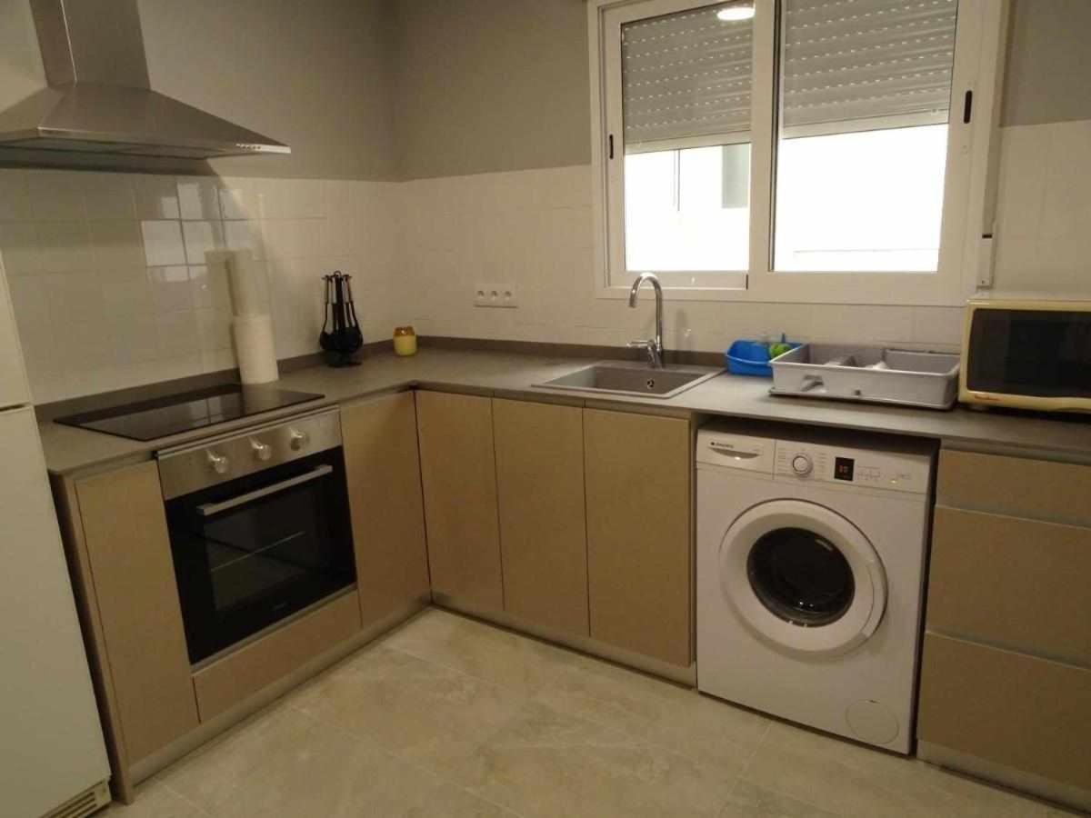 Apartamentos El Sol A 20 Metros Del Mar Denia Exteriör bild