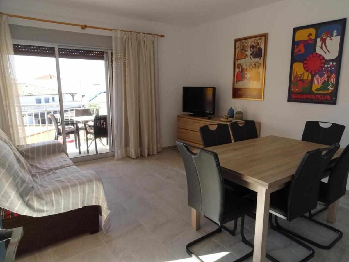 Apartamentos El Sol A 20 Metros Del Mar Denia Exteriör bild